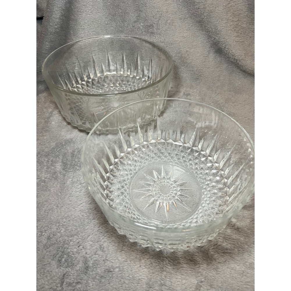 Arcoroc France Glass Serving Bowls Set 8in 9in Clear Starburst Vintage
